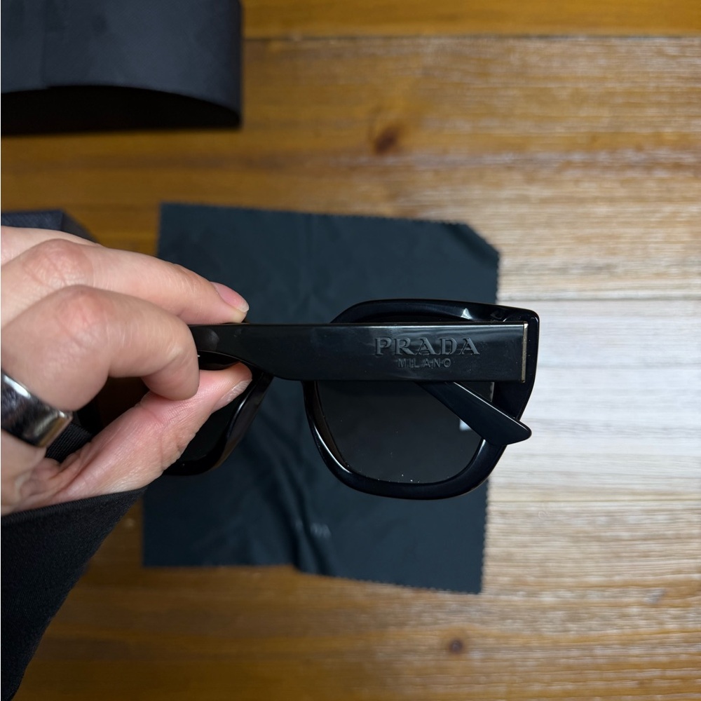 PRADA Sunglasses - Picture 2 of 5
